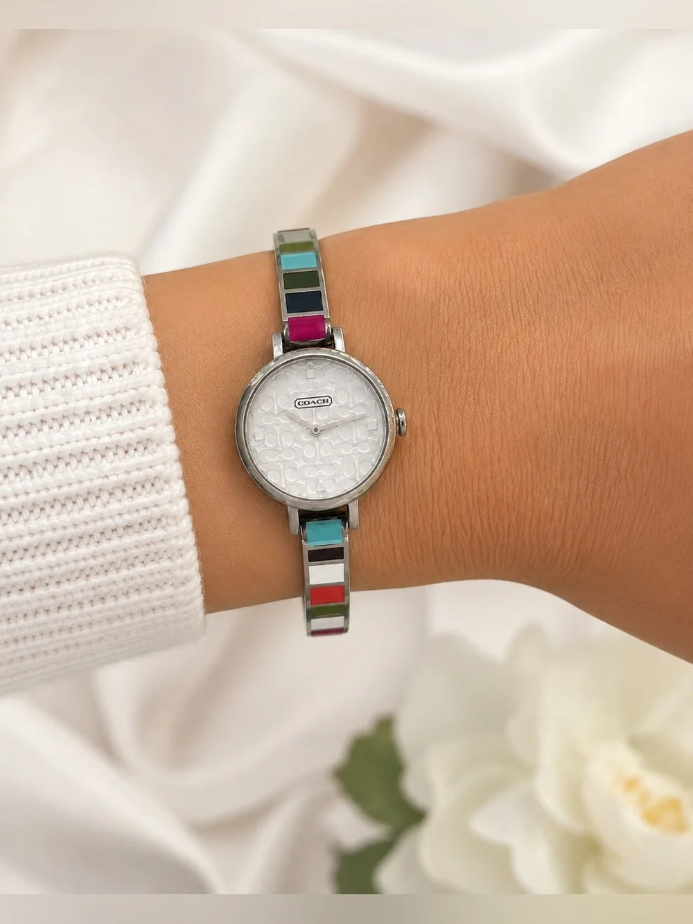 Coach womens signature